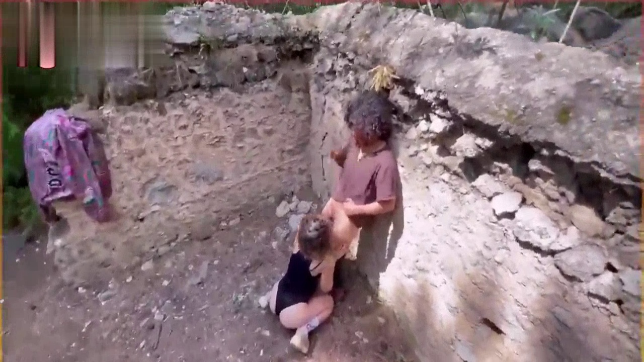 Antarism ormanda açık hava ifşası